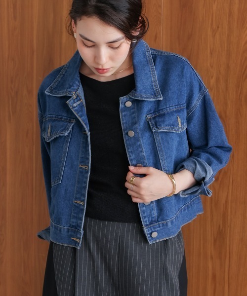 Bou Jeloud(ブージュルード)の「ショート丈デニムジャケット(デニムジャケット・レディース・ブラック/ライトブルー/ブルー・FREE)」の3枚目の写真