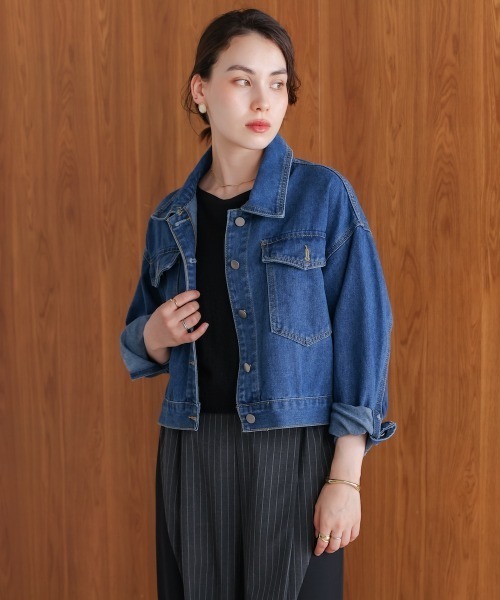 Bou Jeloud(ブージュルード)の「ショート丈デニムジャケット(デニムジャケット・レディース・ブラック/ライトブルー/ブルー・FREE)」の7枚目の写真