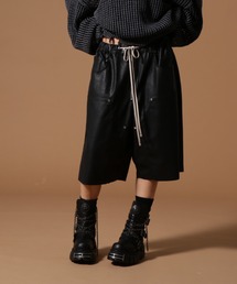 合成皮革 メンズパンツ　ブラック⭐︎美品⭐︎ BLACK VARIA BlackVaria レザーパンツ PU フェイクレザー 合成