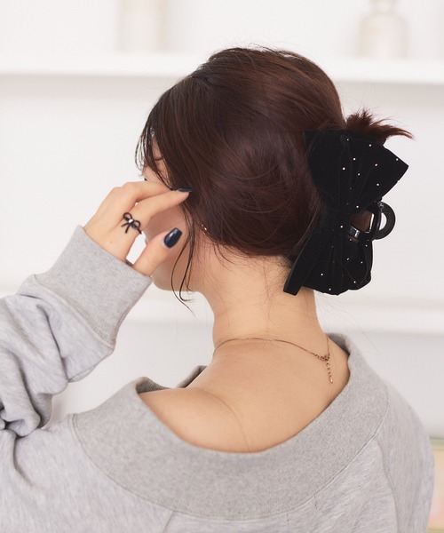 VIS(ビス)の「キラキラリボンバンス(バレッタ/ヘアクリップ・レディース・ブラック・FREE)」の1枚目の写真