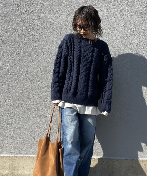 gossara(ゴサラ)の「【シーズンムード高まる】ケーブル編みニットプルオーバー(ニット/セーター・レディース・アイボリー/ネイビー・FREE)」の18枚目の写真