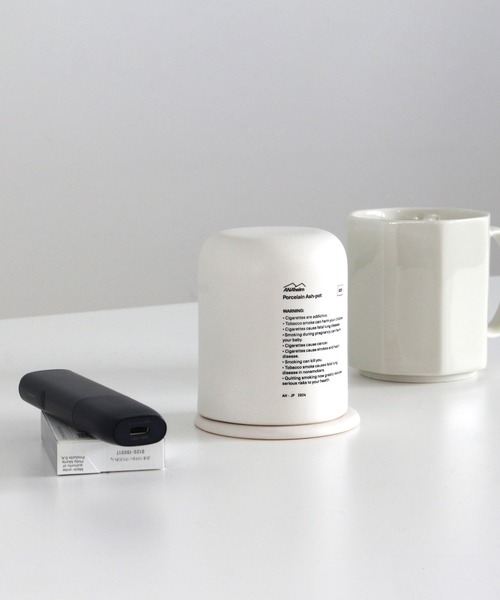 HIGHTIDE（ハイタイド）の「ANAheim アナハイム ポーセリン アッシュポット 磁器製の電子タバコ用灰皿（アッシュトレイ/ライター・メンズ・アイボリー・FREE）」の8枚目の写真