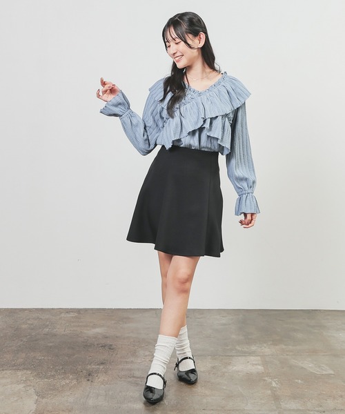 Honeys(ハニーズ)の「オフショル2way(Tシャツ/カットソー・レディース・イエロー/アイボリー/サックスブルー/ブラック・L/LL/M/S)」の18枚目の写真