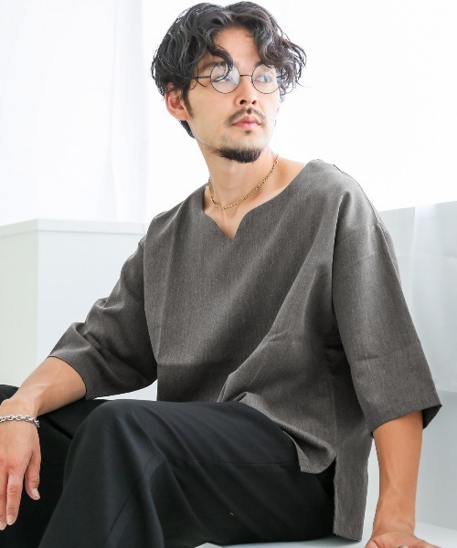 LUXSTYLE(ラグスタイル)の「キーネックリラックス半袖Tシャツ(Tシャツ/カットソー・メンズ・ホワイト/チャコールグレー/カーキ・L/M)」の7枚目の写真
