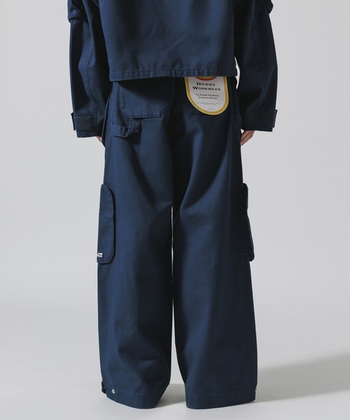 FACETASM（ファセッタズム）の「FACETASM/ファセッタズム×Dickies/ディッキーズ CARGO PANTS カーゴパンツ ワイドパンツ（カーゴパンツ・メンズ・オレンジ/ネイビー/ベージュ・5/4/3）」の21枚目の写真