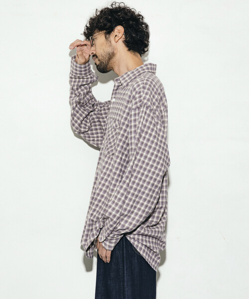 HINSON（ヒンソン）の「HINSON/ヒンソン レギュラーカラー ロングスリーブ フランネルシャツ（シャツ/ブラウス・メンズ・グレー/オフホワイト/ブラウン/グリーン/サックスブルー/ダークブラウン・SMALL/LARGE/MEDIUM）」の17枚目の写真