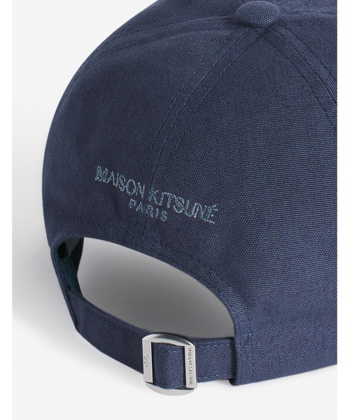 Maison Kitsune（メゾンキツネ）の「DRESSED FOX CAP（キャップ・レディース・ネイビー・U）」の5枚目の写真