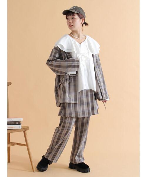 ehka sopo（エヘカソポ）の「袖リボンダブルジャケット（ノーカラージャケット・レディース・ベージュ/グレー/チャコールグレー・F）」の10枚目の写真