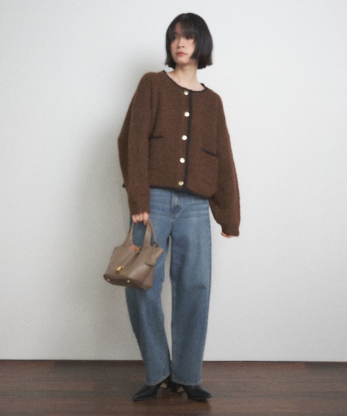 Shelly island（シェリーアイランド）の「配色メタルボタンブークレカーディガン（カーディガン/ボレロ・レディース・ブラック/グレー/ブラウン・FREE）」の12枚目の写真