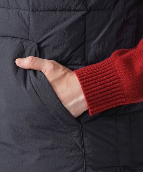 ECOALF(エコアルフ)の「LISTER リバーシブル ベスト / LISTER VEST MAN(ベスト・メンズ・レッド系その他3/ネイビー・S/M)」の9枚目の写真