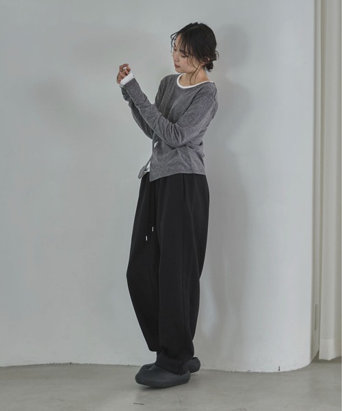 feepur(フェピュール)の「裏起毛カーブスウェットパンツ(スウェットパンツ・レディース・ブラック/ブラウン/杢グレー/オートミール・SMALL/MEDIUM)」の11枚目の写真