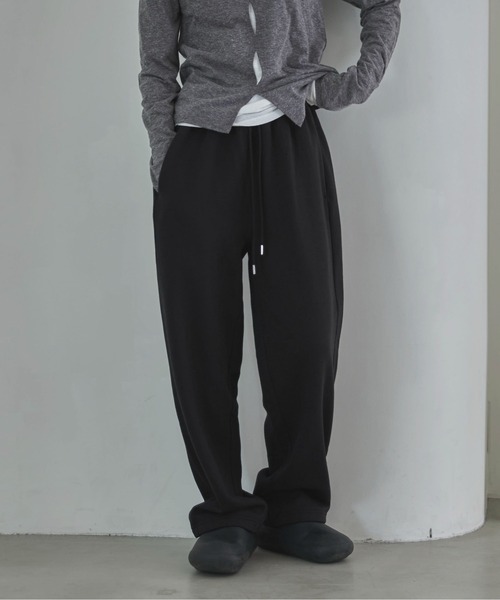 feepur(フェピュール)の「裏起毛カーブスウェットパンツ(スウェットパンツ・レディース・ブラック/ブラウン/杢グレー/オートミール・SMALL/MEDIUM)」の12枚目の写真