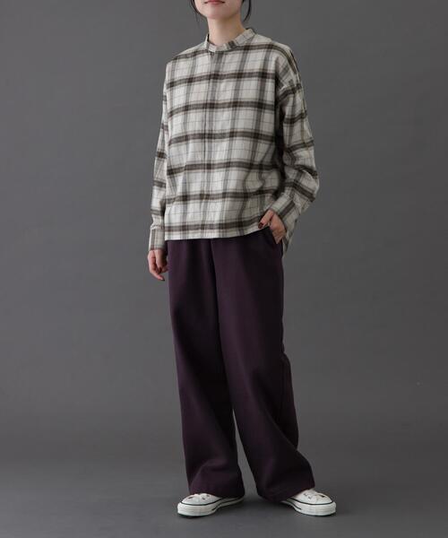 FORK&SPOON（フォークアンドスプーン）の「FORK&SPOON　リサイクルコットン裏毛スウェットパンツ（その他パンツ・レディース・オートミール/パープル系その他/ネイビー・1/2）」の4枚目の写真