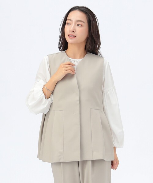 BEAMS HEART(ビームスハート)の「【セレモニー・ハレの日】キーネック タック ベスト(セットアップ対応)(ベスト・レディース・ブラウン系その他2/グレー/ブラック・FREE)」の16枚目の写真