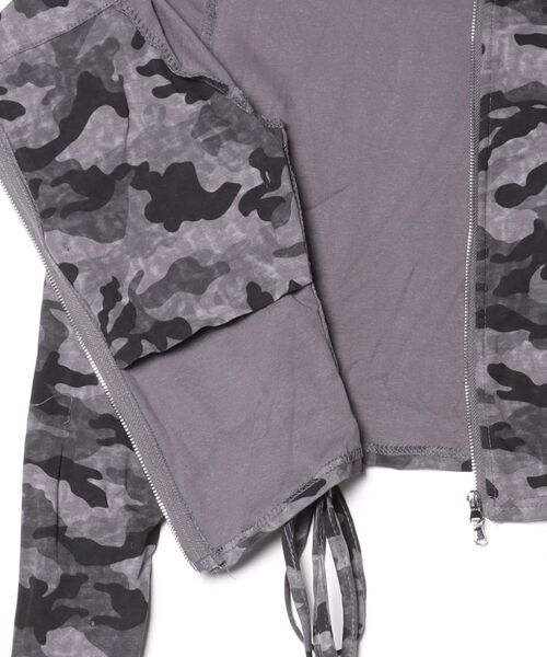 .KOM(ドットコム)の「『.KOM/ドットケーオーエム』カモ柄ショールジップアップブルゾン【GC】(ブルゾン・レディース・グレー/グリーン・FREE)」の6枚目の写真
