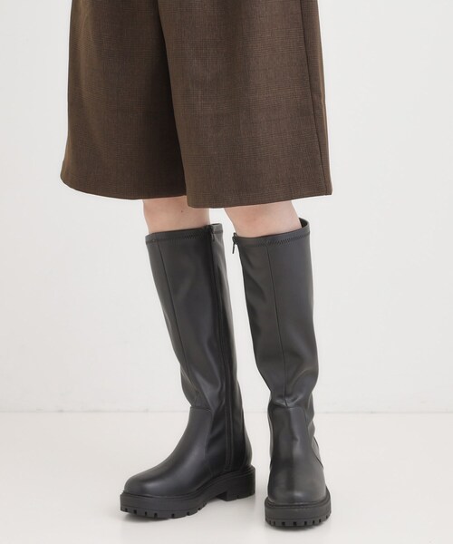 SHOO・LA・RUE（シューラルー）の「ストレッチロングブーツ（ブーツ・レディース・ブラック・45/35）」の2枚目の写真