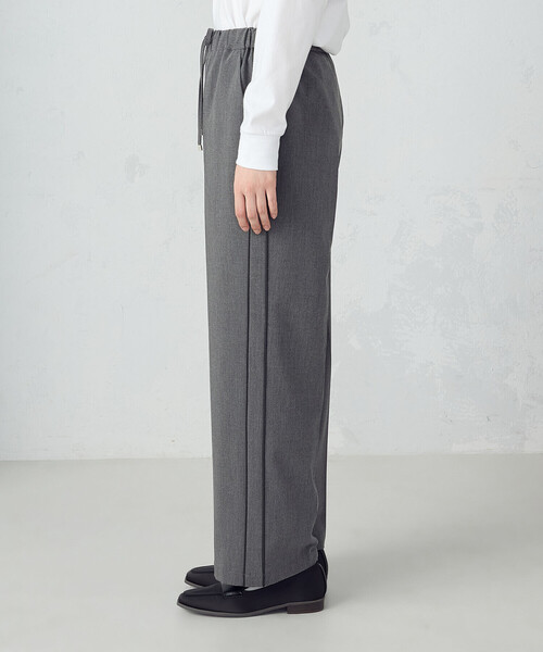 COMME CA ISM(コムサイズム)の「サイドライン ストレートパンツ(その他パンツ・レディース・グレー/ブラウン・MEDIUM/LARGE)」の19枚目の写真