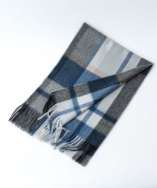 NOLLEY’S(ノーリーズ)の「カシミヤチェックマフラー30(ストール/ショール・メンズ・グレー系その他2/グレー系その他/ブルー系その他2/ブラウン系その他/ブラウン系その他2/ブルー系その他・FREE)」の5枚目の写真