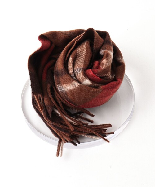 NOLLEY’S(ノーリーズ)の「カシミヤチェックマフラー30(ストール/ショール・メンズ・グレー系その他2/グレー系その他/ブルー系その他2/ブラウン系その他/ブラウン系その他2/ブルー系その他・FREE)」の17枚目の写真