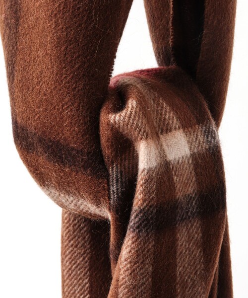 NOLLEY’S(ノーリーズ)の「カシミヤチェックマフラー30(ストール/ショール・メンズ・グレー系その他2/グレー系その他/ブルー系その他2/ブラウン系その他/ブラウン系その他2/ブルー系その他・FREE)」の22枚目の写真