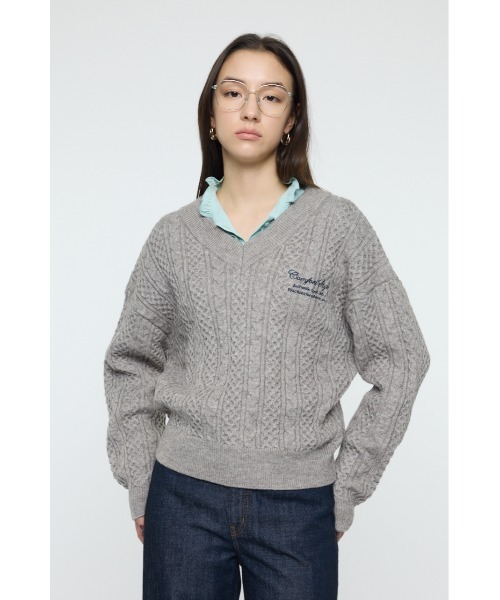 MOUSSY(マウジー)の「CABLE V NECK ニット(ニット/セーター・レディース・ライトピンク/レッド/ネイビー/杢グレー・FREE)」の1枚目の写真