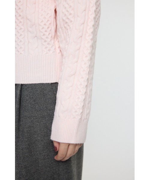 MOUSSY(マウジー)の「CABLE V NECK ニット(ニット/セーター・レディース・ライトピンク/レッド/ネイビー/杢グレー・FREE)」の14枚目の写真