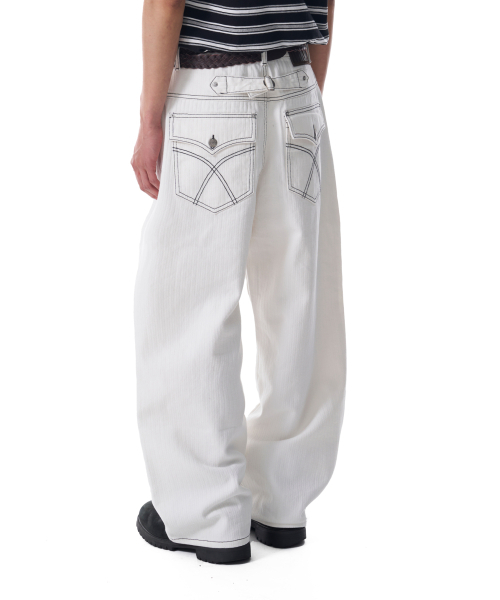 AAKAM(アーカム)の「Cinch Back Cotton Pants (Ivory)(その他パンツ・レディース・その他・1/2)」の1枚目の写真
