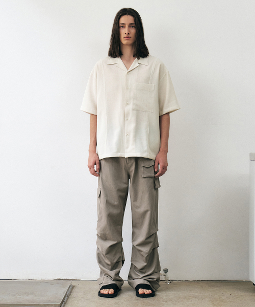 INSILENCE(インサイロンス)の「マルチポケットピンタックパンツ TAN GREY(その他パンツ・レディース・その他・LARGE/MEDIUM)」の1枚目の写真
