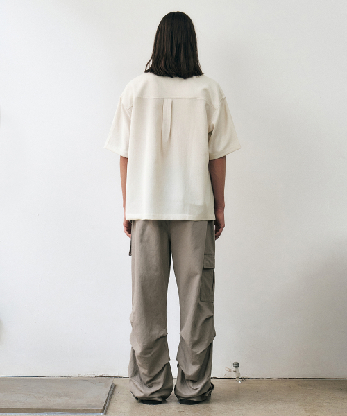 INSILENCE(インサイロンス)の「マルチポケットピンタックパンツ TAN GREY(その他パンツ・レディース・その他・LARGE/MEDIUM)」の3枚目の写真