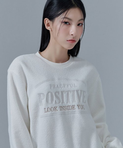 CHASECULT（チェイスカルト）の「レディース テリー刺繍スウェットシャツ-CFRG5177D0A（スウェット・レディース・アイボリー・85/90）」の2枚目の写真