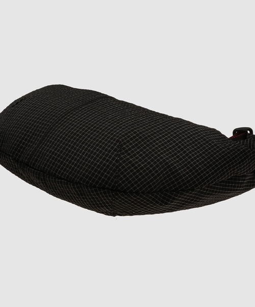 COMME des GARCONS HOMME（コム デ ギャルソン・オム）の「POLYESTER CHECK PATTERN BAG（ボディバッグ/ウエストポーチ・メンズ・カーキ/ブラック・ONE SIZE）」の9枚目の写真