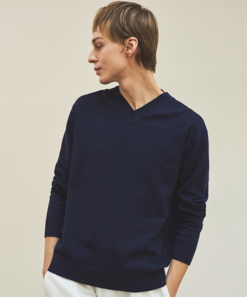 WEDNESDAY OASIS(ウェンズデーオアシス)の「オールウェイズウォッシャブルVネックニット_Navy(WC25-KN01)(ニット/セーター・メンズ・ネイビー・MEDIUM/LARGE)」の2枚目の写真