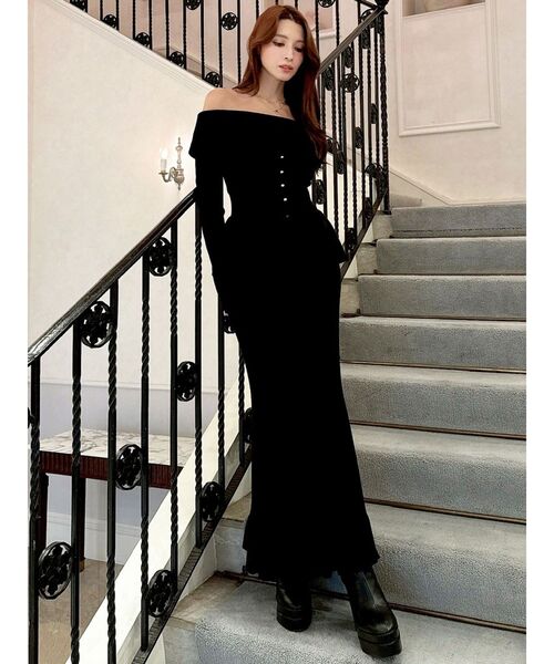 RESEXXY（リゼクシー）の「ヘムフリルマーメイドニットスカート【セットアップ着用可能】（スカート・レディース・アイボリー/ブラック・FREE）」の7枚目の写真