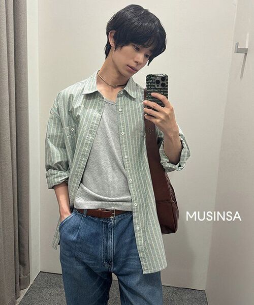 HORLISUN(ホーリーサン)の「Corrigin One Tuck Denim Pants Normal Navy(デニムパンツ・レディース・その他・SMALL/MEDIUM/LARGE)」の11枚目の写真