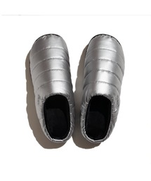 SUBU（スブ）の「SUBU / F-LINE / SILVER（サンダル）」