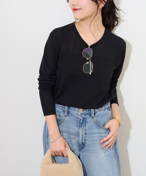 JOURNAL STANDARD relume(ジャーナルスタンダード レリューム)の「《追加5》シアークルーネックロングTシャツ(Tシャツ/カットソー・レディース・ブラック/レッド/ブラウン/ホワイト・FREE)」の8枚目の写真