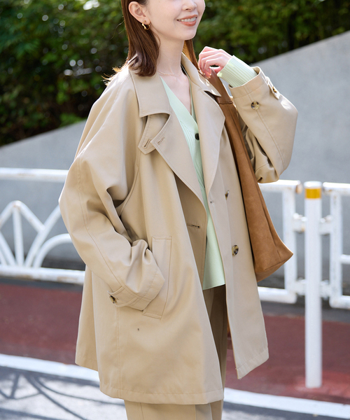 SLOBE IENA（スローブイエナ）の「Vネックペプラムカーディガン（カーディガン/ボレロ・レディース・ブラック/アイボリー/グリーン・FREE）」の5枚目の写真