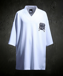 ロゴプリントVネック半袖Tシャツホワイト