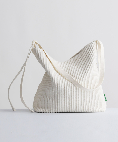 GREEN STUFF(グリーンスタッフ)の「enough bag 57 - corduroy canvas ivory(ショルダーバッグ・レディース・その他・FREE)」の9枚目の写真