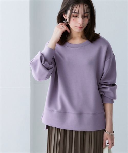 nissen（ニッセン）の「なめらかポンチ素材　サイドスリットプルオーバー（セットアップ可能）＜大きいサイズ有＞（Tシャツ/カットソー・レディース・モカ/パープル/ブラック/グレイッシュベージュ/グレイッシュブルー/チャコールグレー/ダークグリーン/レモンイエロー・M/L/LL/3L/S）」の7枚目の写真