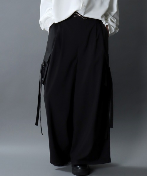 SITRY（シトリー）の「2Tuck Drape Wide Cargo Pants/2タックドレープ ワイドカーゴパンツ セットアップ対応（カーゴパンツ・メンズ・チャコール/ブラック・LL/L/M）」の18枚目の写真