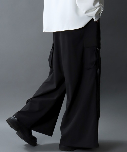 SITRY（シトリー）の「2Tuck Drape Wide Cargo Pants/2タックドレープ ワイドカーゴパンツ セットアップ対応（カーゴパンツ・メンズ・チャコール/ブラック・LL/L/M）」の20枚目の写真