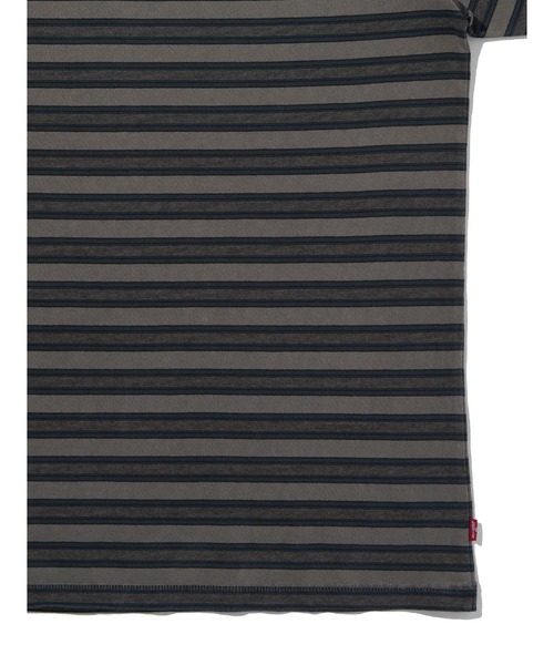 Levi's(リーバイス)の「RED TAB ヴィンテージ Tシャツ(Tシャツ/カットソー・メンズ・グレー・S/M/L/XL)」の8枚目の写真