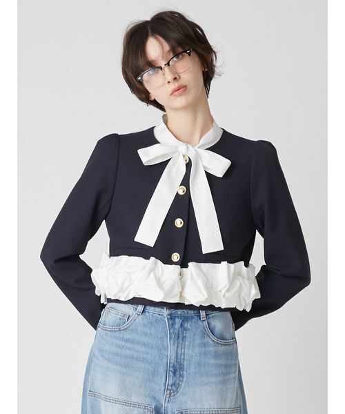 LILY BROWN(リリーブラウン)の「【限定カラー】3wayバブルヘムボウタイジャケット(ノーカラージャケット・レディース・グレー/ベージュ/ネイビー/ドット・F)」の4枚目の写真