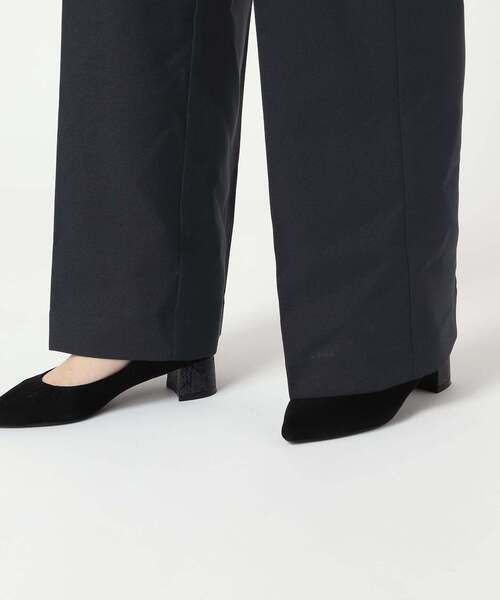 JOURNAL STANDARD relume（ジャーナルスタンダード　レリューム）の「《WEB限定追加》マットウースフレアタックパンツ（スラックス・レディース・ブラック/チャコールグレー/ネイビー/グレー・36/38）」の18枚目の写真