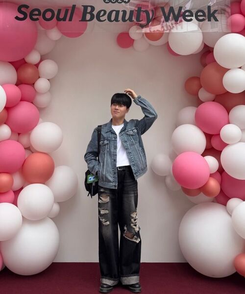 ROCKCAKE（ロックケーキ）の「Faye Damage Jeans - Black（デニムパンツ・レディース・その他・S/M/XS）」の15枚目の写真