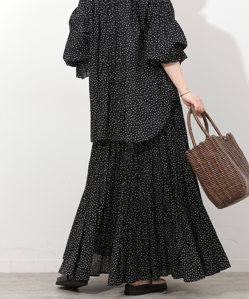 JOURNAL STANDARD relume(ジャーナルスタンダード レリューム)の「コットンボイルクリンクルマーメイドスカート(ドット柄)(スカート・レディース・ブラック・FREE)」の2枚目の写真