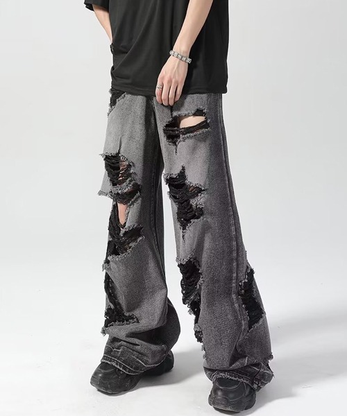 Ressaca(レサーカ)の「ルーズシルエットダメージ加工ブラックデニムパンツ(デニムパンツ・メンズ・ブラック・L/M/XL)」の14枚目の写真
