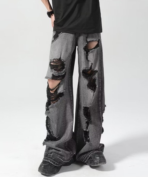 Ressaca(レサーカ)の「ルーズシルエットダメージ加工ブラックデニムパンツ(デニムパンツ・メンズ・ブラック・L/M/XL)」の13枚目の写真