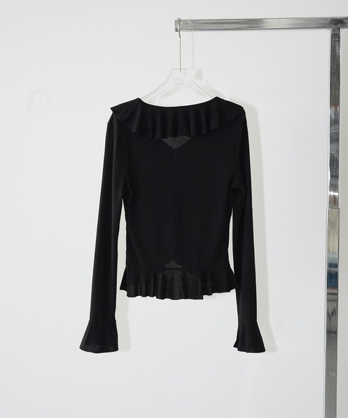 chuclla(チュクラ)の「ラッフルVネックトップス chw26s081(Tシャツ/カットソー・レディース・ブラック・FREE)」の12枚目の写真